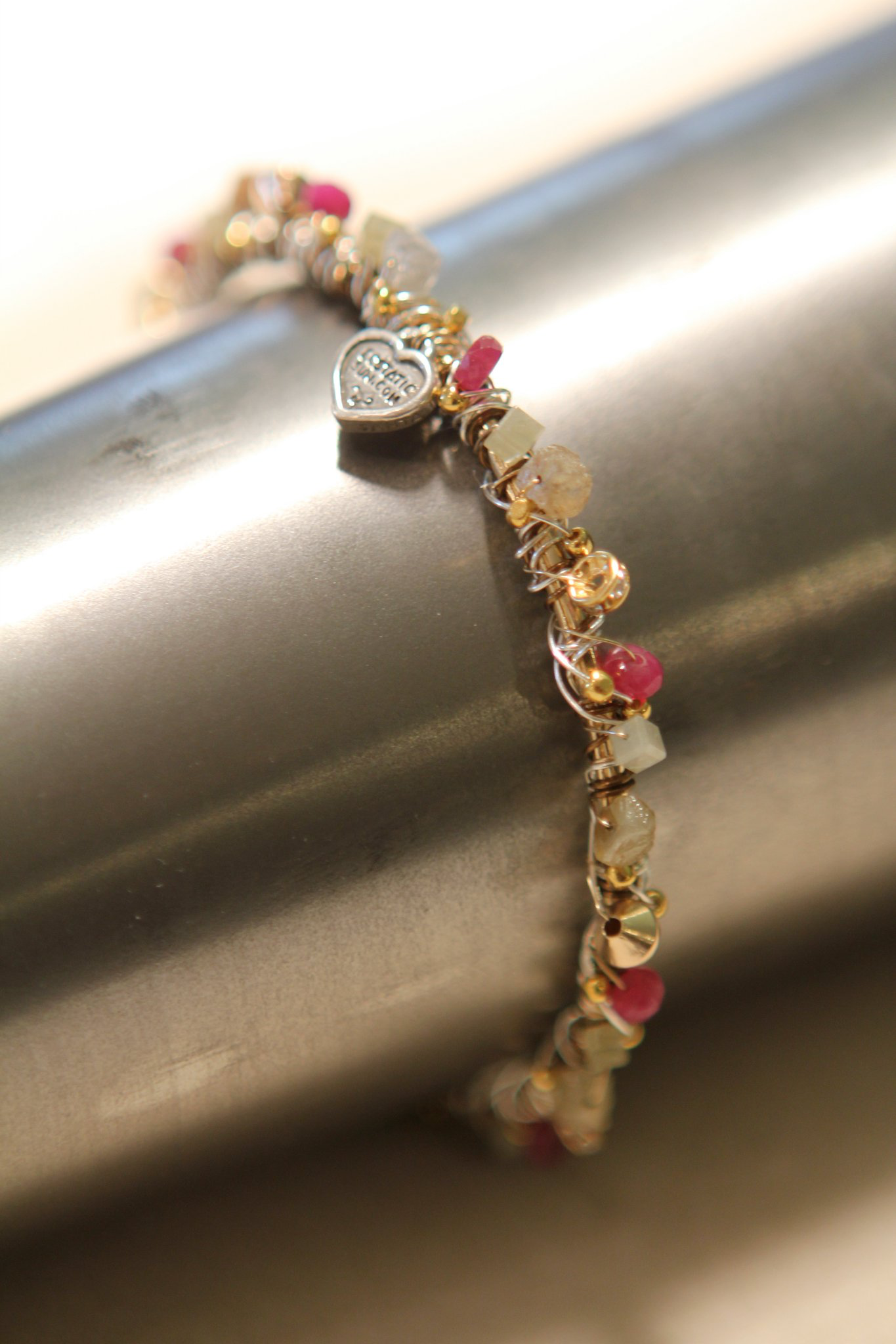 Bangle+Bracelet+in+Gold+with+Rough+Diamonds+Rubies,+and+Swarovski+Crystals+.png