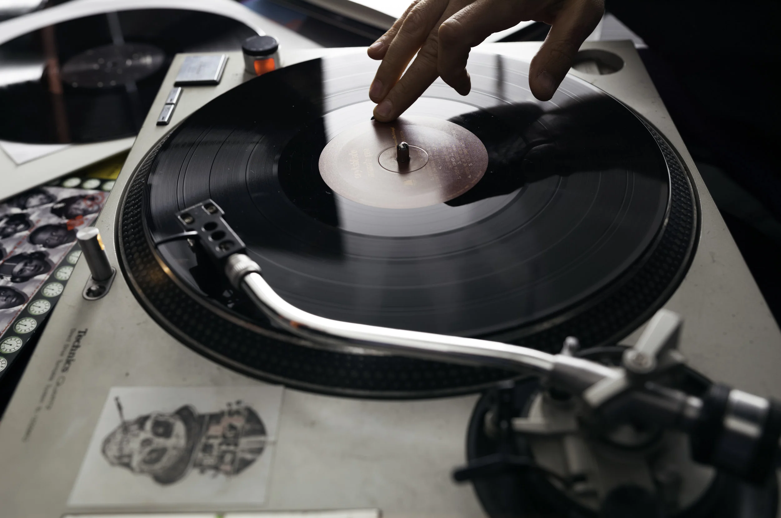 THUMBTACK HOUSE IMAGES-1_212.jpg