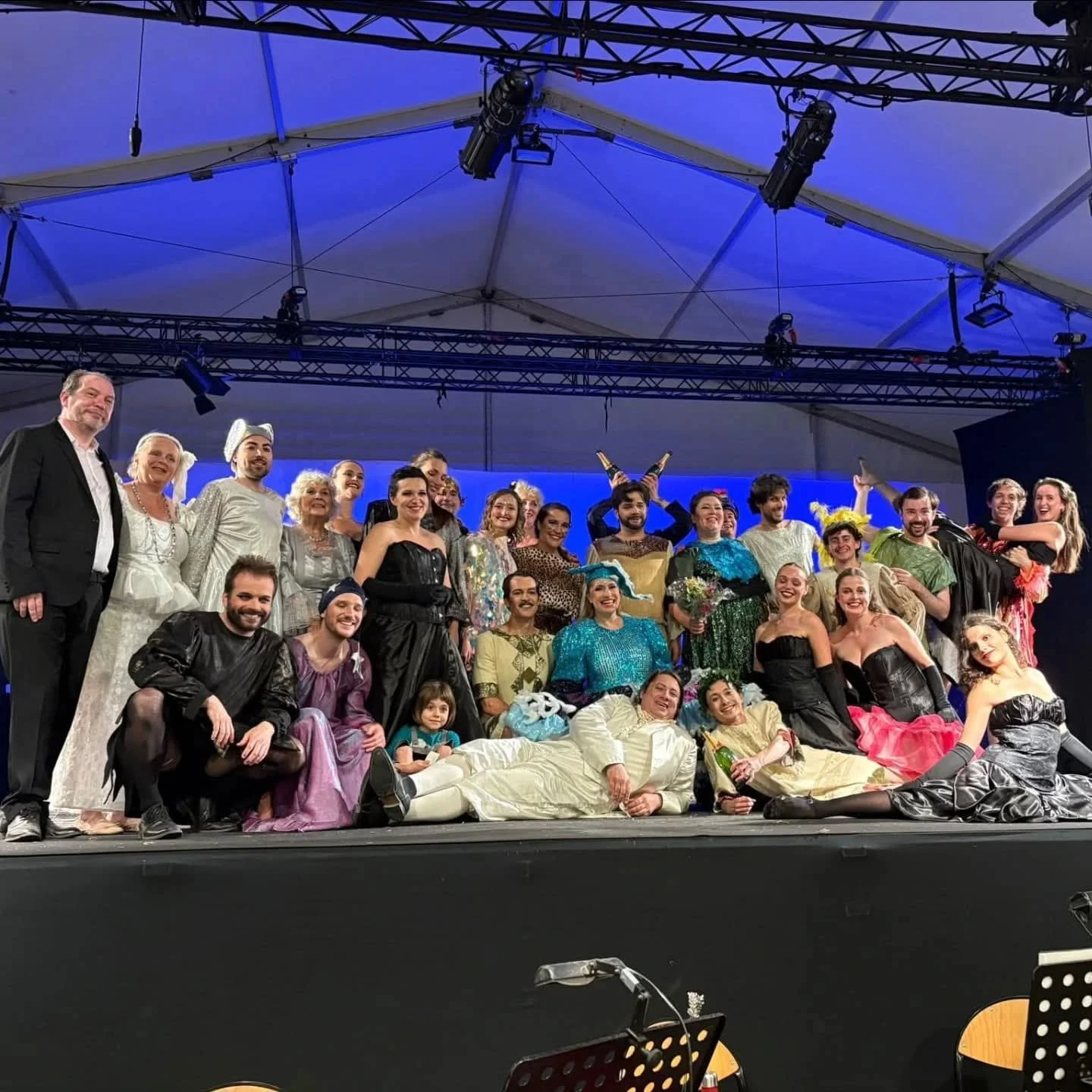 [Junon - Orph&eacute;e aux enfers ] 

I am pleased to have joined the #operabauge Opera de Baug&eacute; adventure for this year's production of Orph&eacute;e aux enfers singing Junon !

A fantastic cast, some real friends connexion made there, the jo