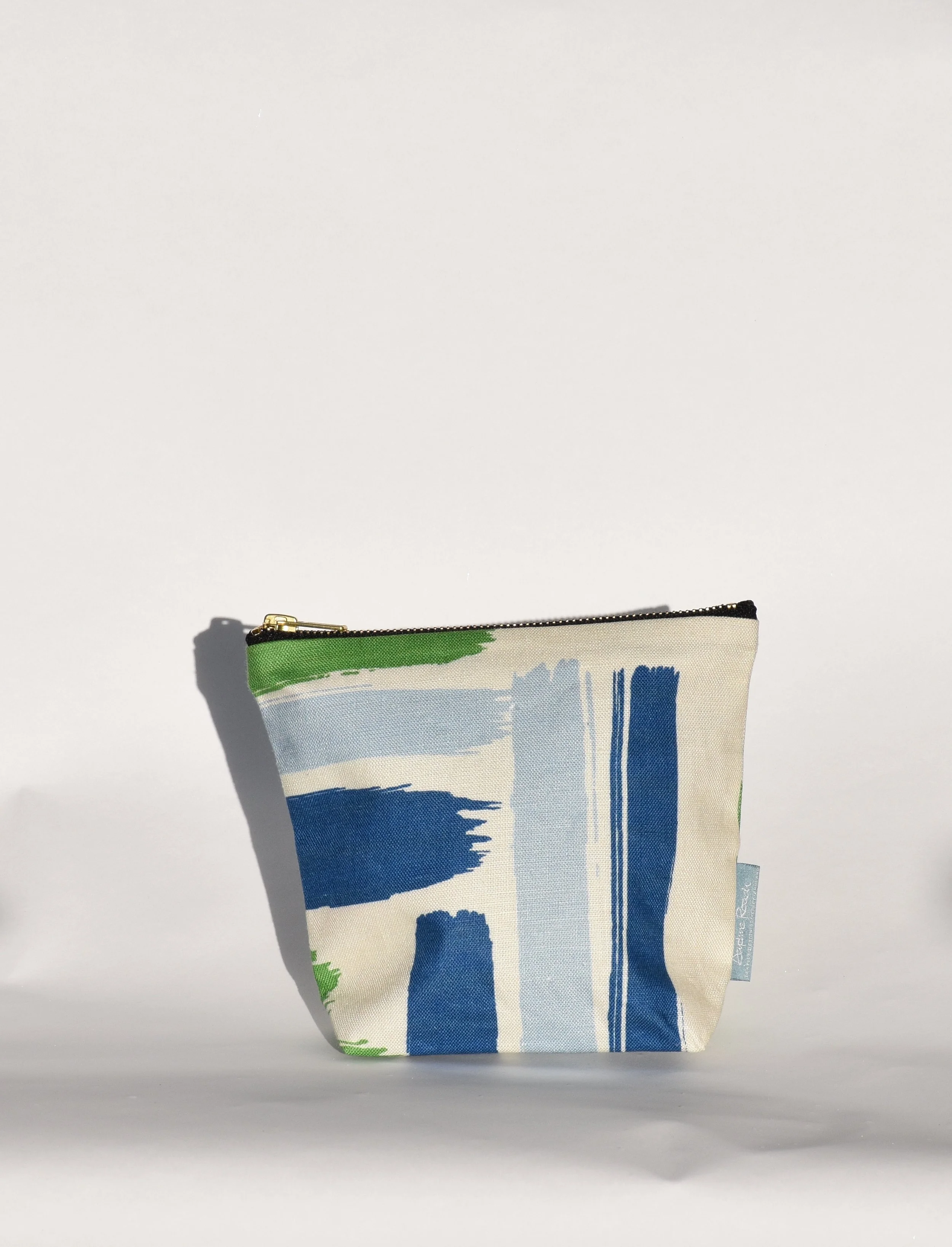 Pouch in Aerial View