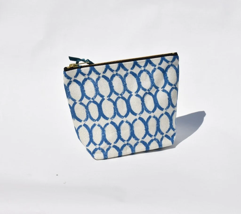Pouch in  Curved Metal Blue