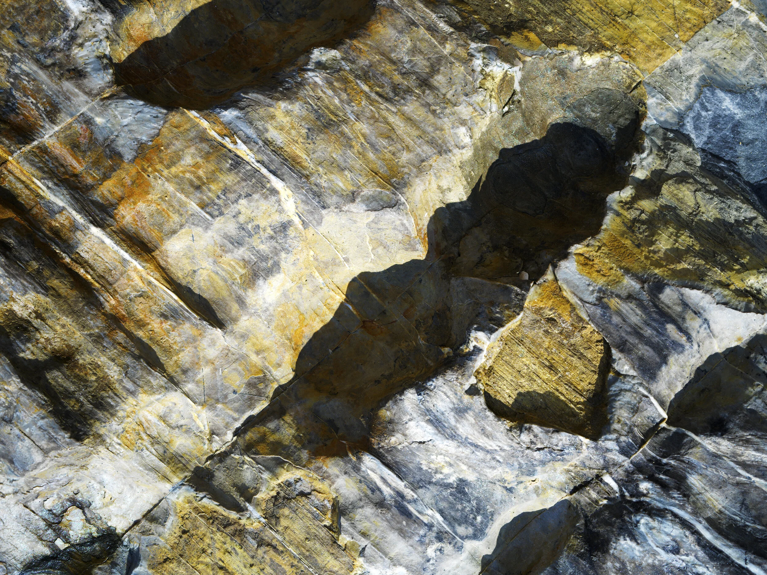 Edition of 3: 120 x 160 cmEdition of 5: 60 x 80 cmEdition of 5: 30 x 40 cm