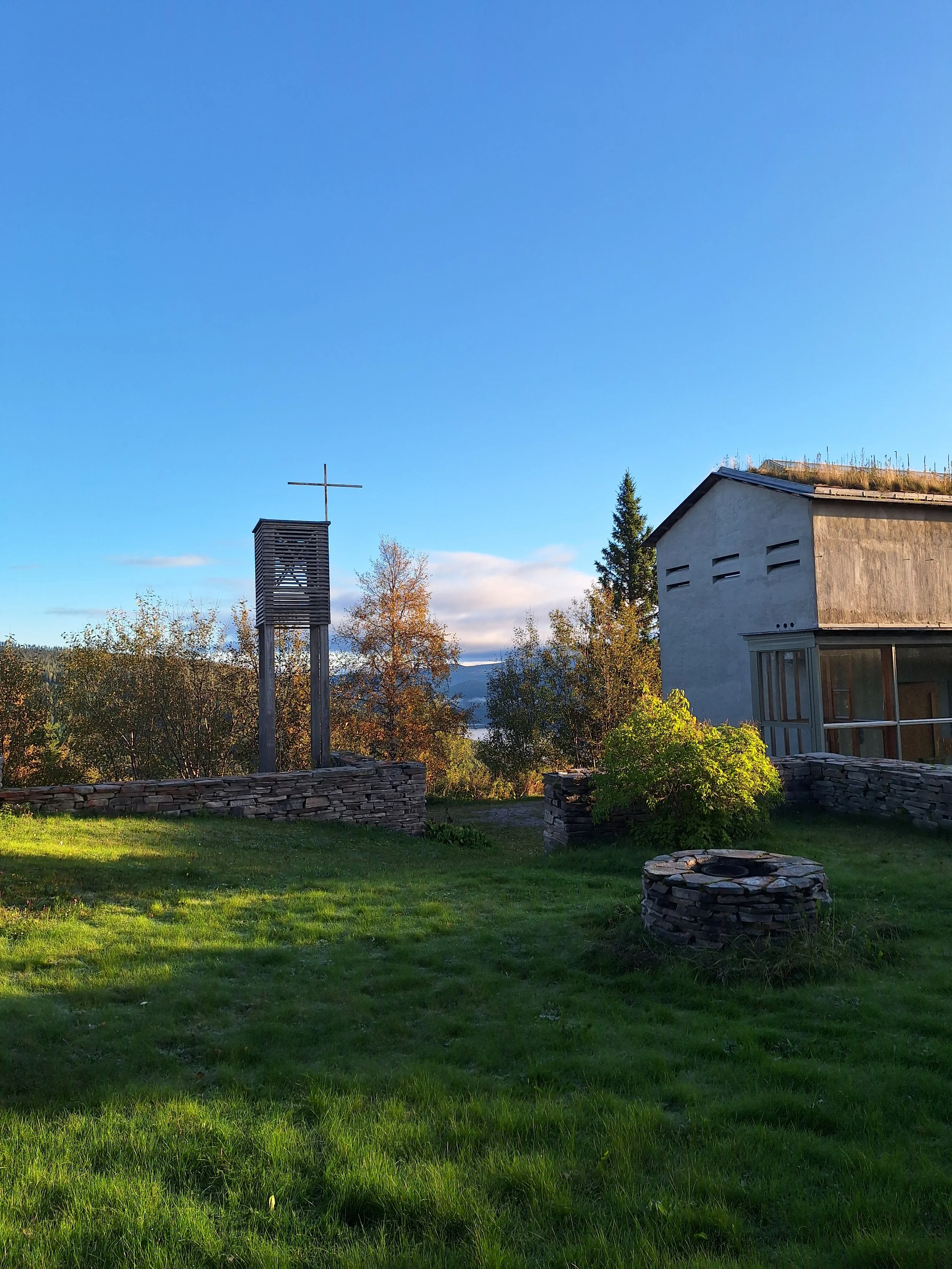 Bli med i arbeidet på Lia Gård Retreatsenter!