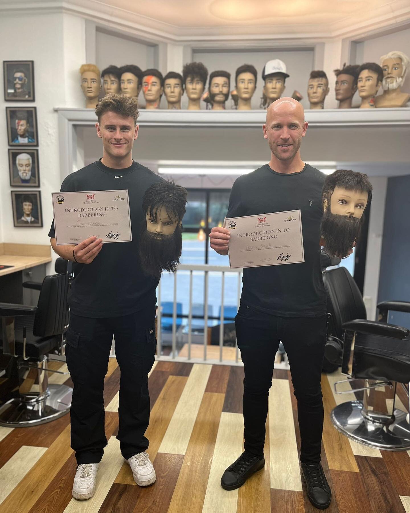 Fantastic one day Introduction into Barbering today at the academy.
This is the perfect course to help you decide if you want to be a barber.
For more information on our courses please visit greatbritishbarberingacademy.com #barberlove #Barberlife #b