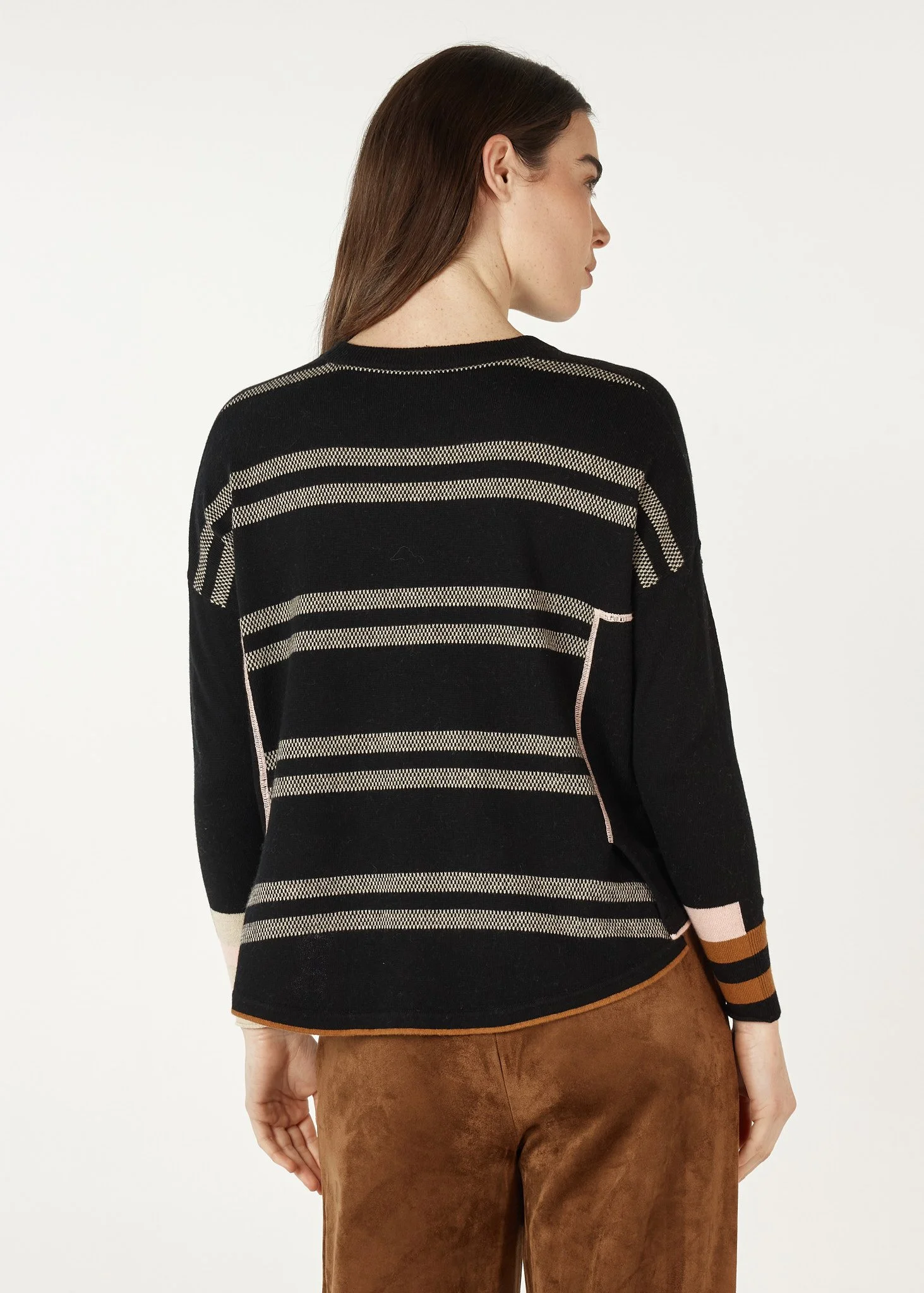 ZP7142 BLACK 5.jpg