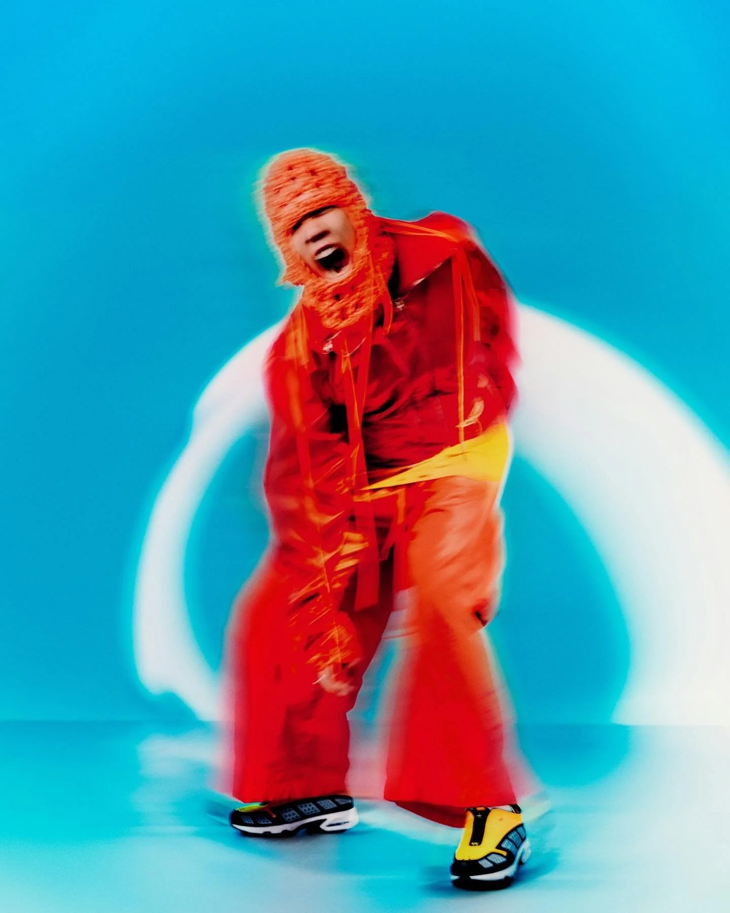 Colder than cold campaign for the new @nike Air Max SNDR shoes.

Lots of tekky lighting and design shenanigans going on here, birthed from big brains of the guys over at @uunnccaannyy 

@gmuncey @ell.yot 

Photo assist @arthur.finch_ 
Digi op @oliver