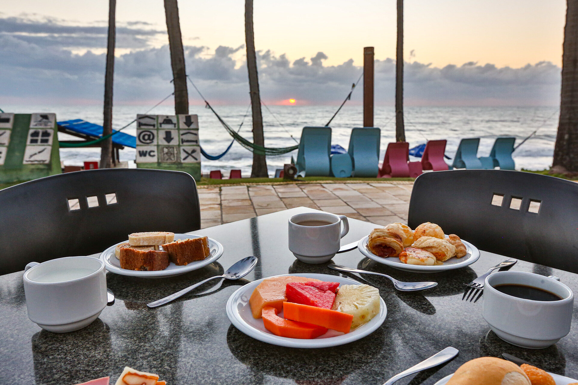 Cafe da Manhã beira mar no esuites vila do mar natal - Vila do Mar | Natal/ RN