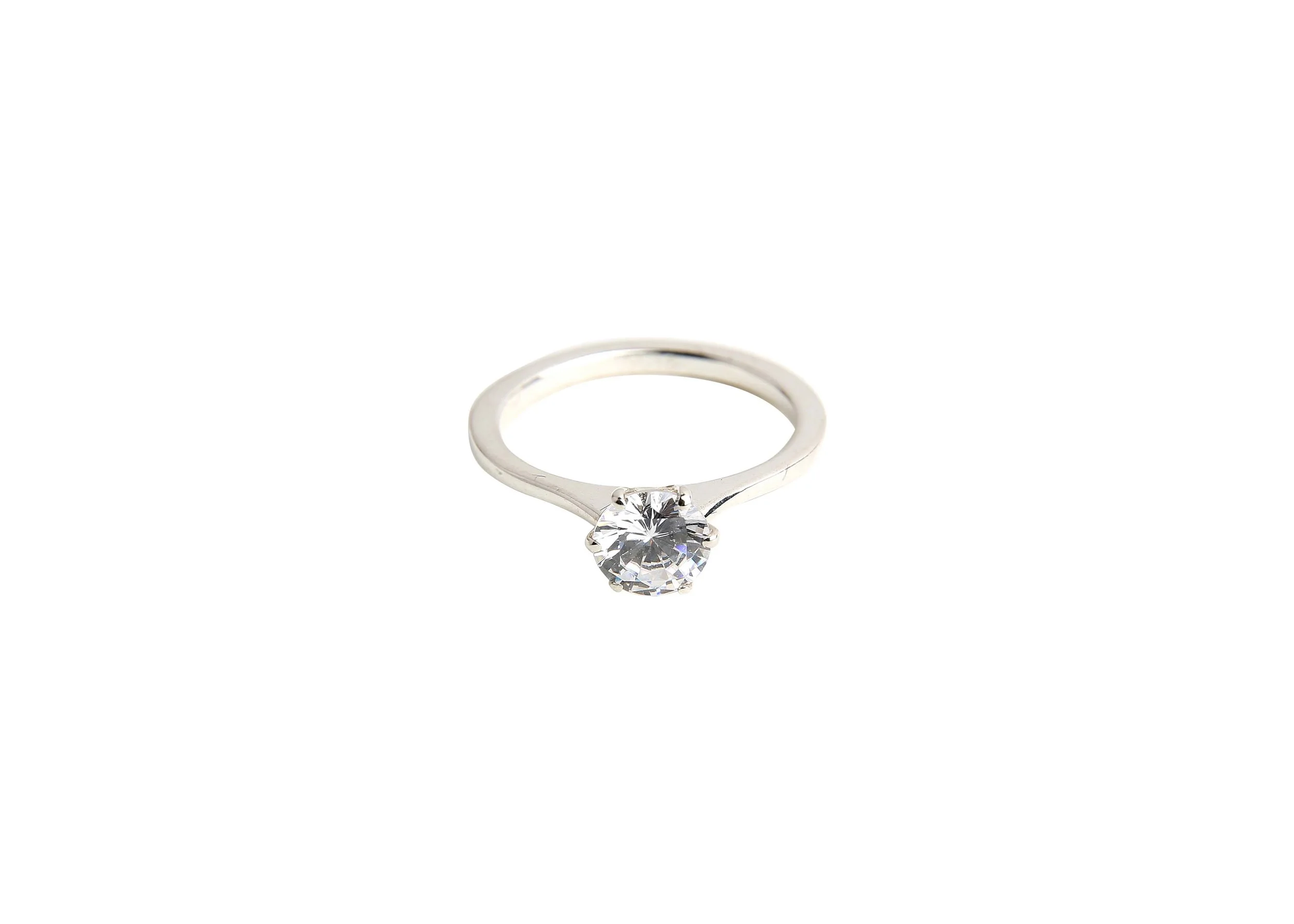 ClawEngagementRing1.jpg