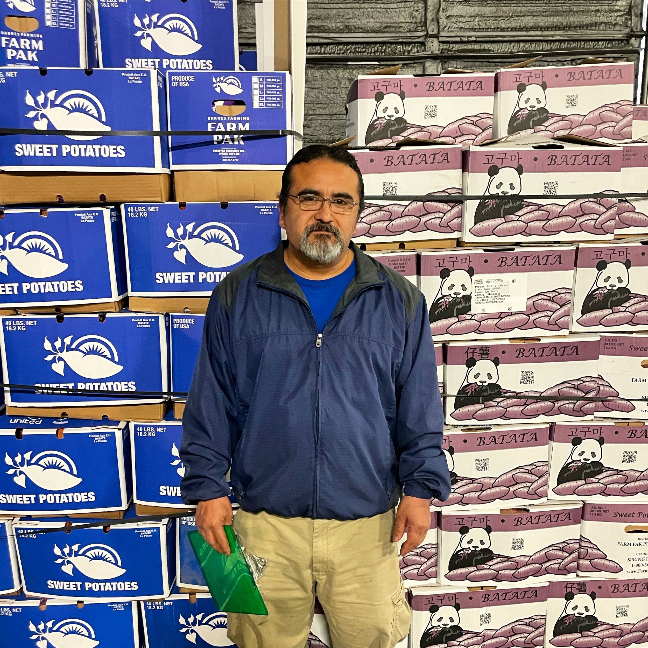 Employee Spotlight 🔦

Meet Victor, he has been with Barnes Farming for 5 years and serves as our Sweetpotato Packing House Supervisor. He coordinates the schedule and fulfillment of orders, ensuring that all loads are completed and shipped on time. 