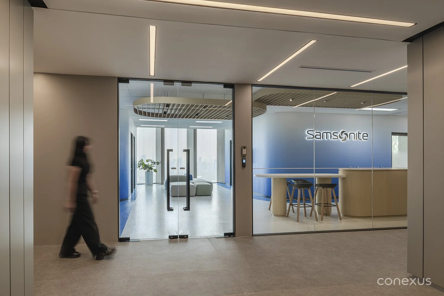 Samsonite workplace design build lobby