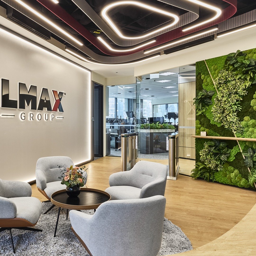 [2/3] Welcome to the newly completed office of LMAX Group, a frontrunner in global FX and digital assets markets. Meticulously crafted, the space seamlessly integrates LMAX Group's brand identity with sleek functionality. From carefully selected mate