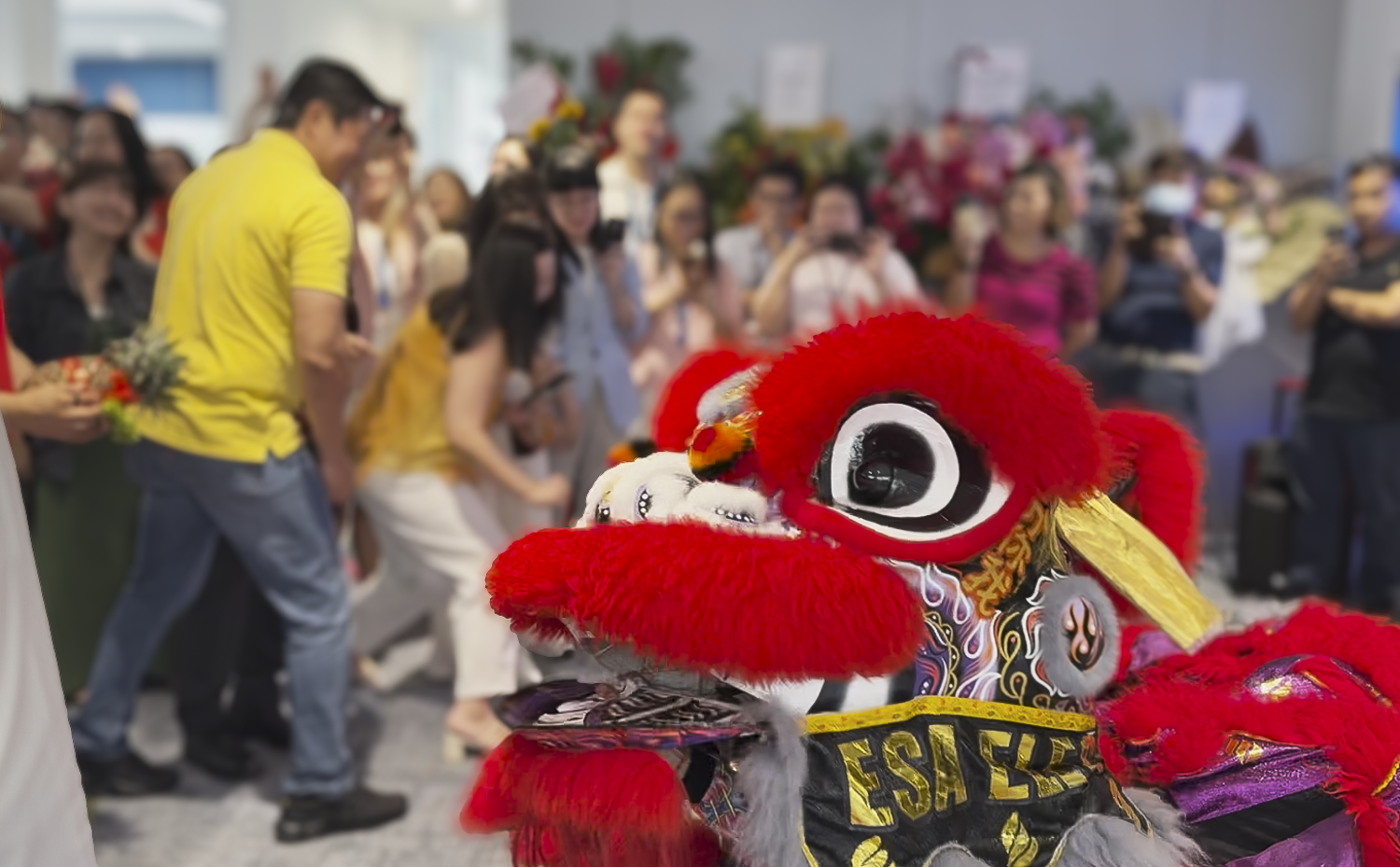  Welcoming the new space with a vibrant lion dance, inviting prosperity and filling the space with positive energy for the journey ahead. 