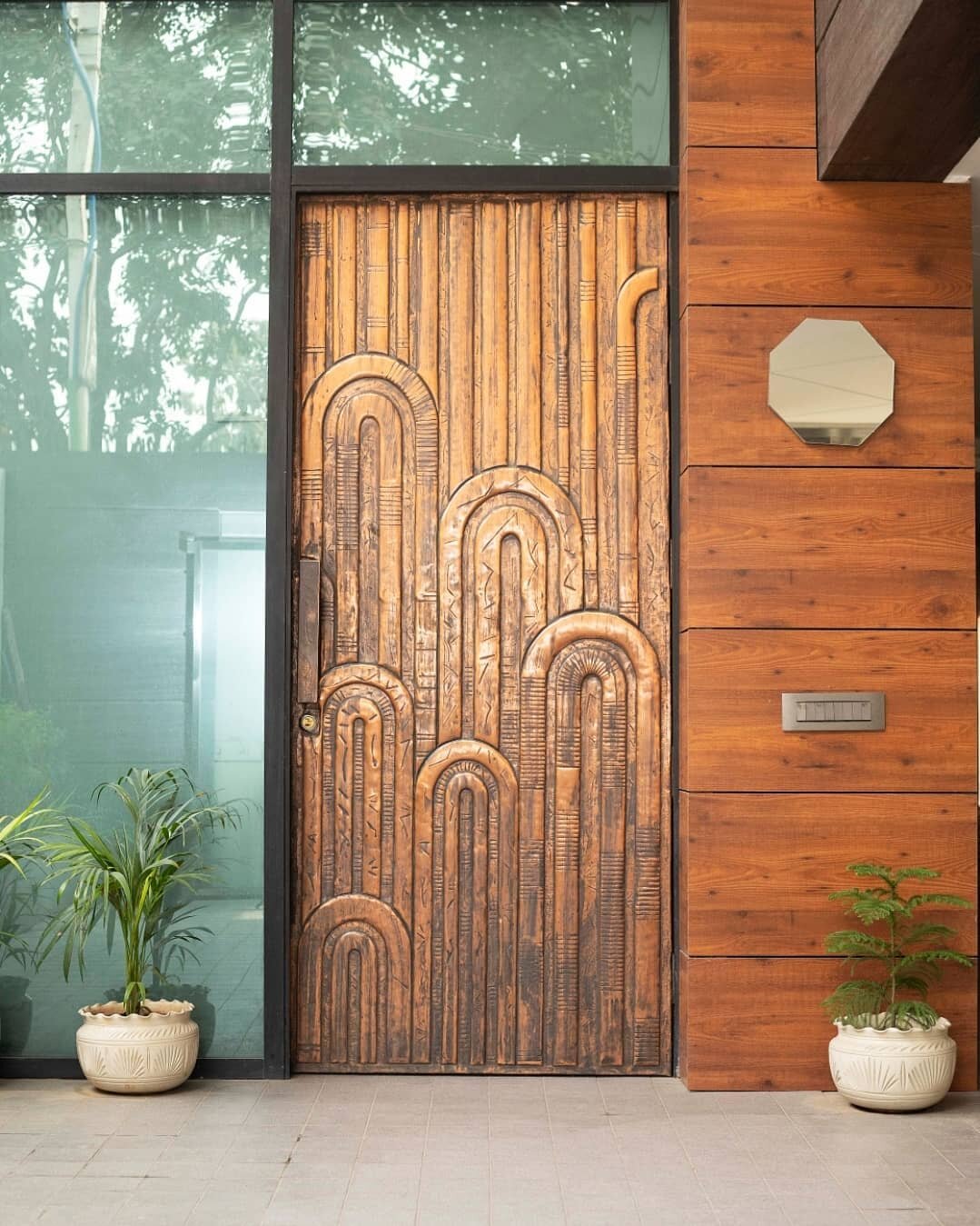 We are truly passionate and motivated by our Indian Culture aesthetics,  leading us to design and craft Roman Bronze door.

A true reflection of our passion towards art and culture , Roman is a true master creation with a vintage and creative nature 
