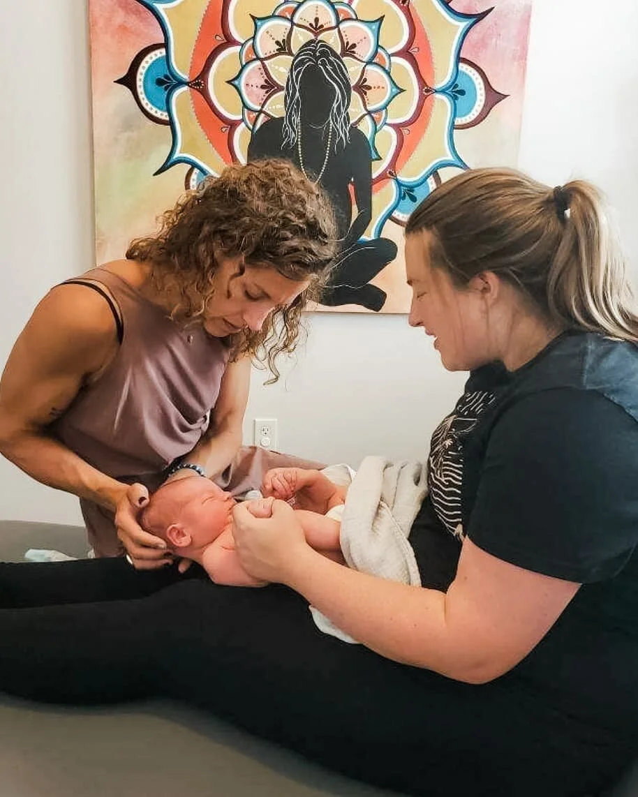 BIG LOVE to our newest #couleehealthbaby + Dr. Kyle and Erica's newest nephew, Walt Wylliam!

Congratulations @b_young13 + Wyll. He is so loved.

#couleehealth #beyondtheadjustment #pediatricchiropractor #craniosacral