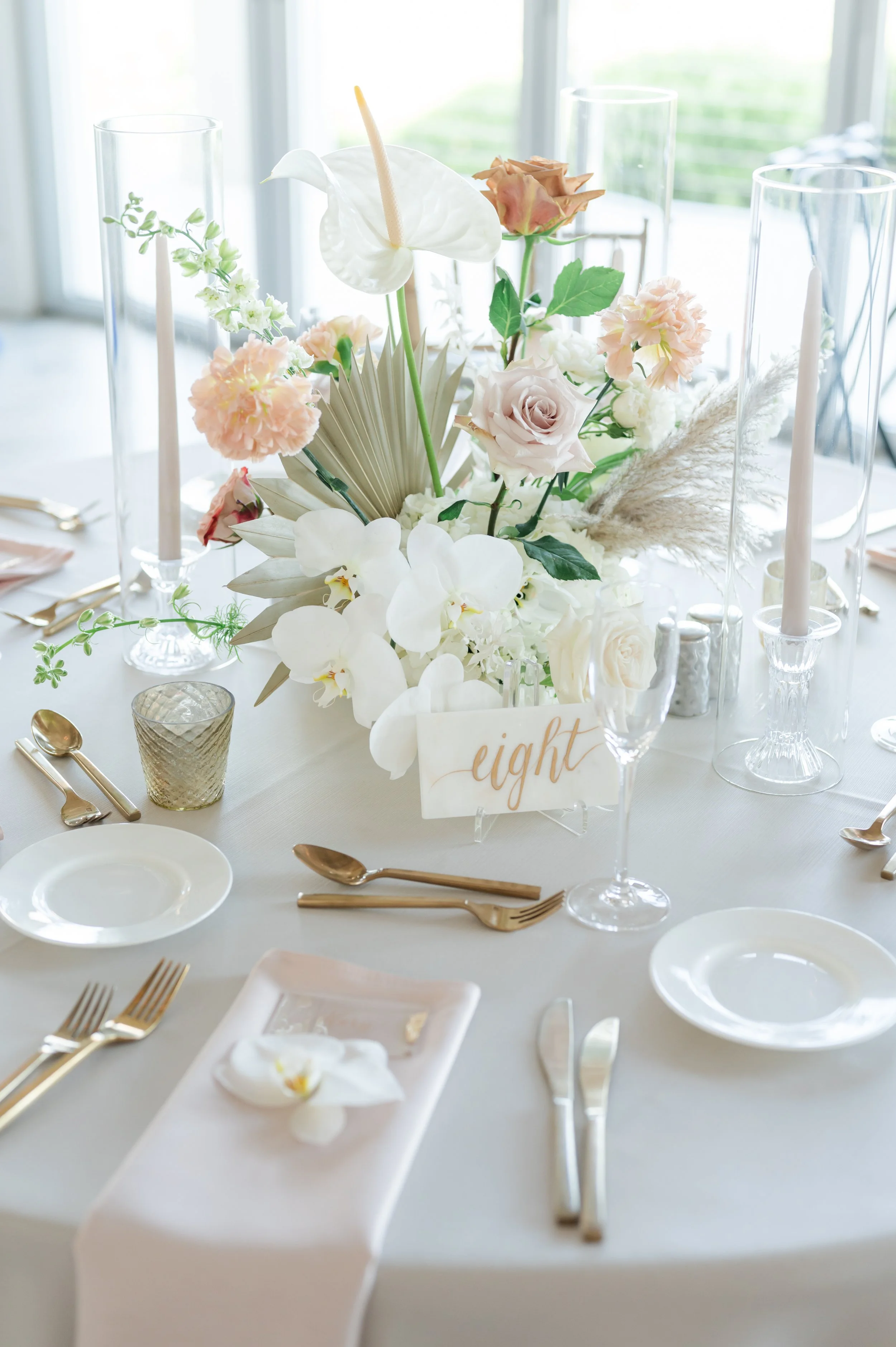 Photo by Amanda Rose Weddings