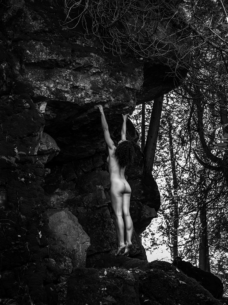 outdoor nude 2.png