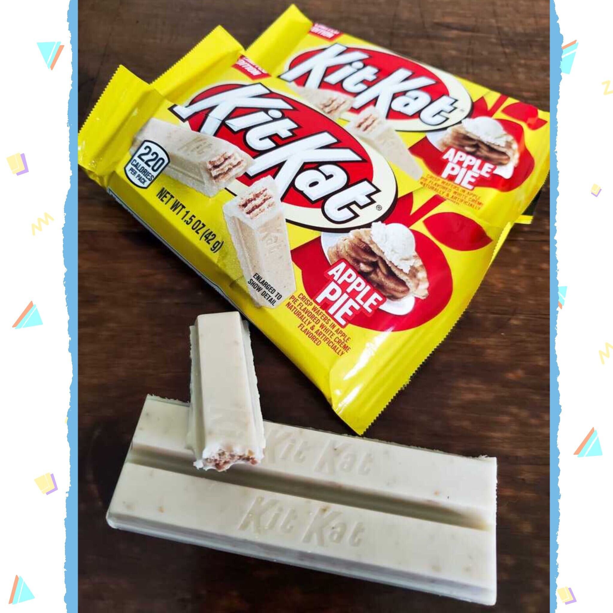 Apple Pie Kit Kat Bar Review!