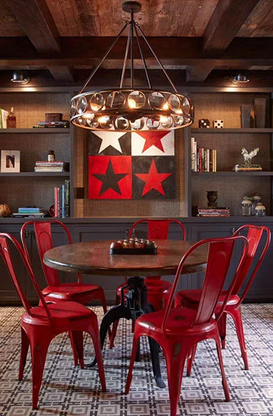 Artist: Blair Bradshaw Designer: Artistic Designs for Living