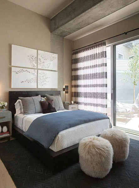 Artist: Laura Alexander Designer: Jay Jeffers