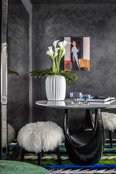 Artist: Jean-Claud Langer Designer: Evars + Anderson Photographer: Christopher Stark 2016 SF Decorator Showcase