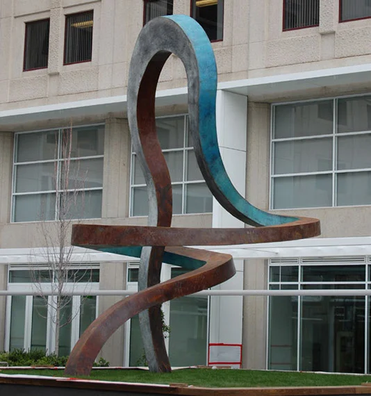 Jon Krawczyk, "Kilroy One", 26'x18'x16', bronze
