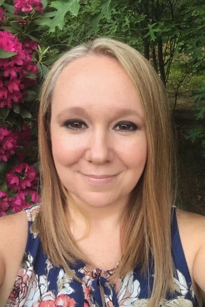 Meet the Maker: Cheryl of Hypnotic Yarn