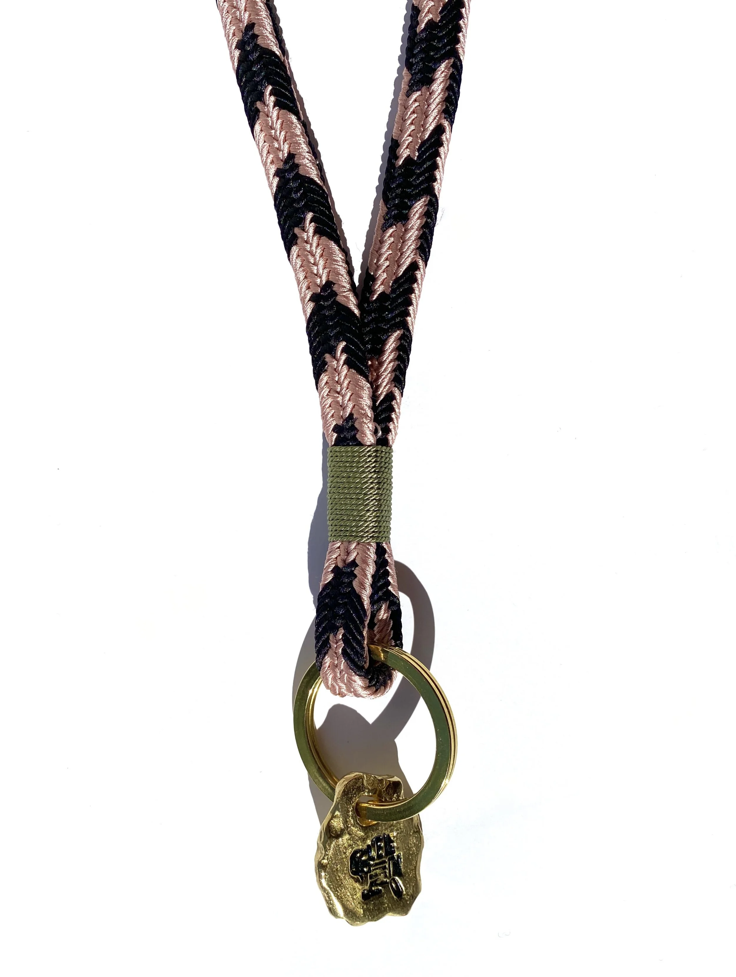 KEY STRAP long "TEA HOUSE" olive finish