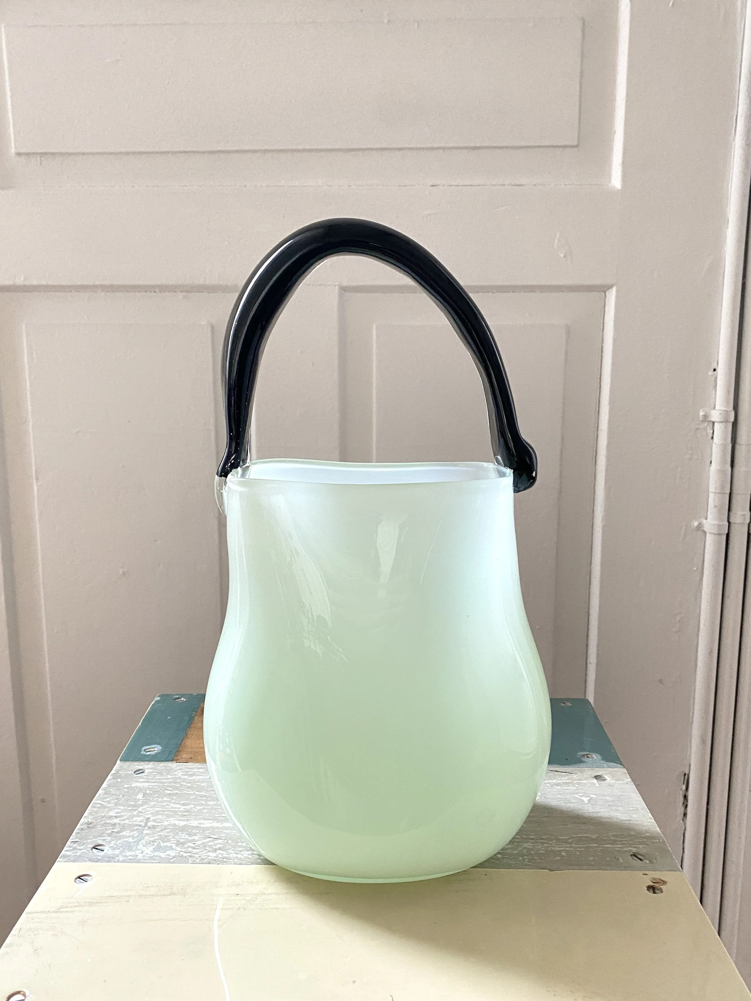 Glass Vase BORSETTA white - black