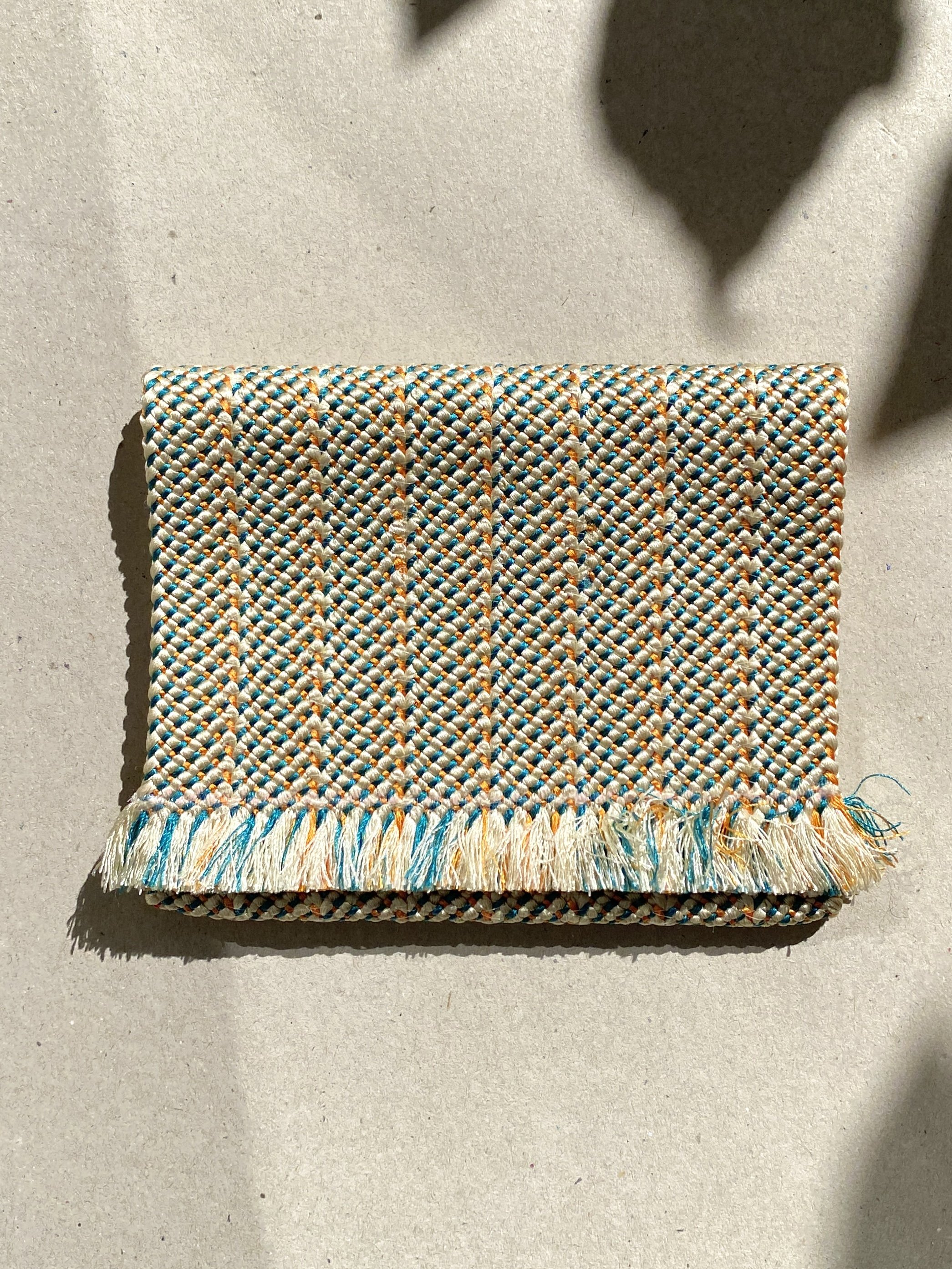 Silk Wallet "CREAM"