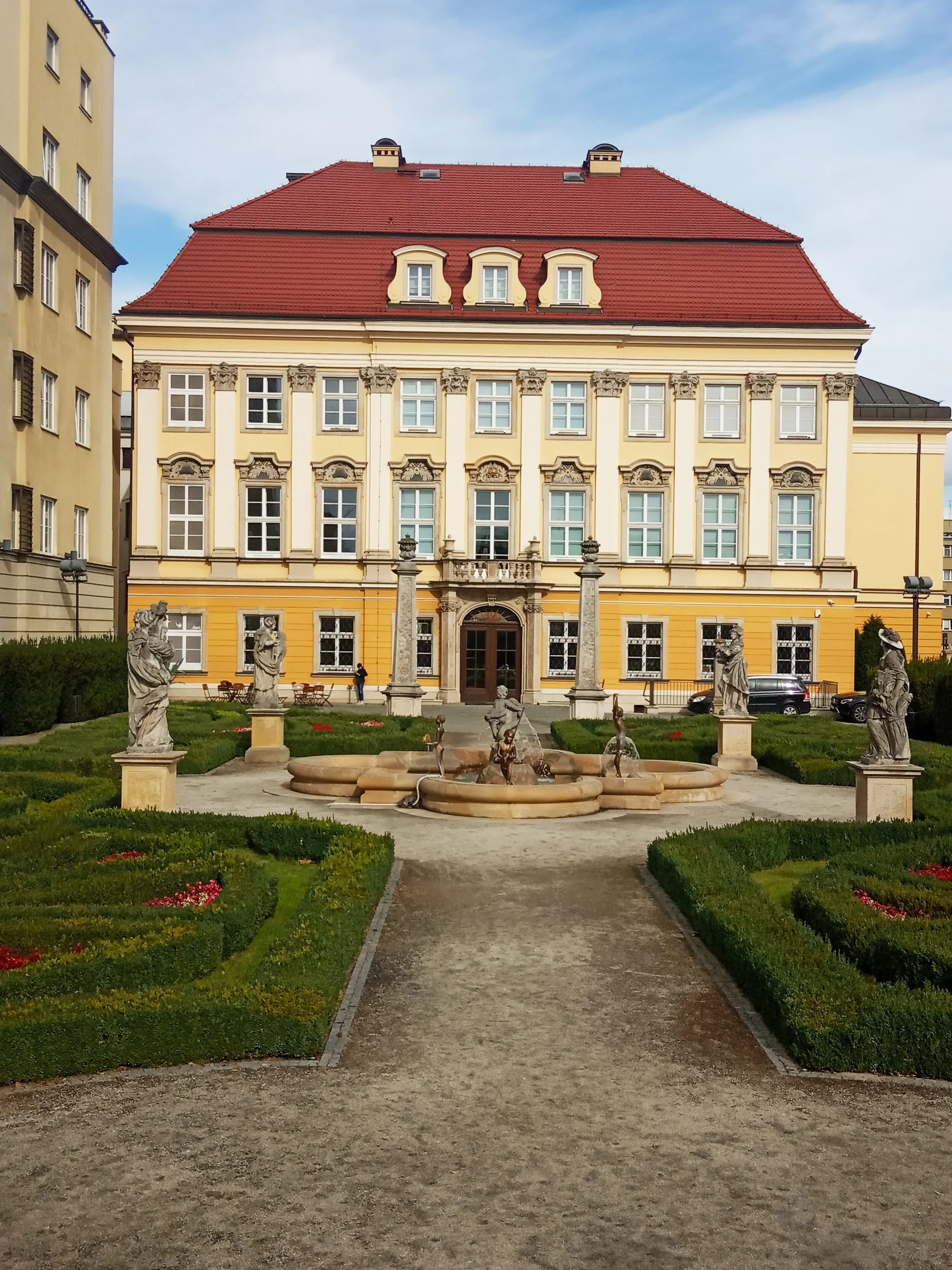 Wroclaw Palace of Frederick the Great Garden view