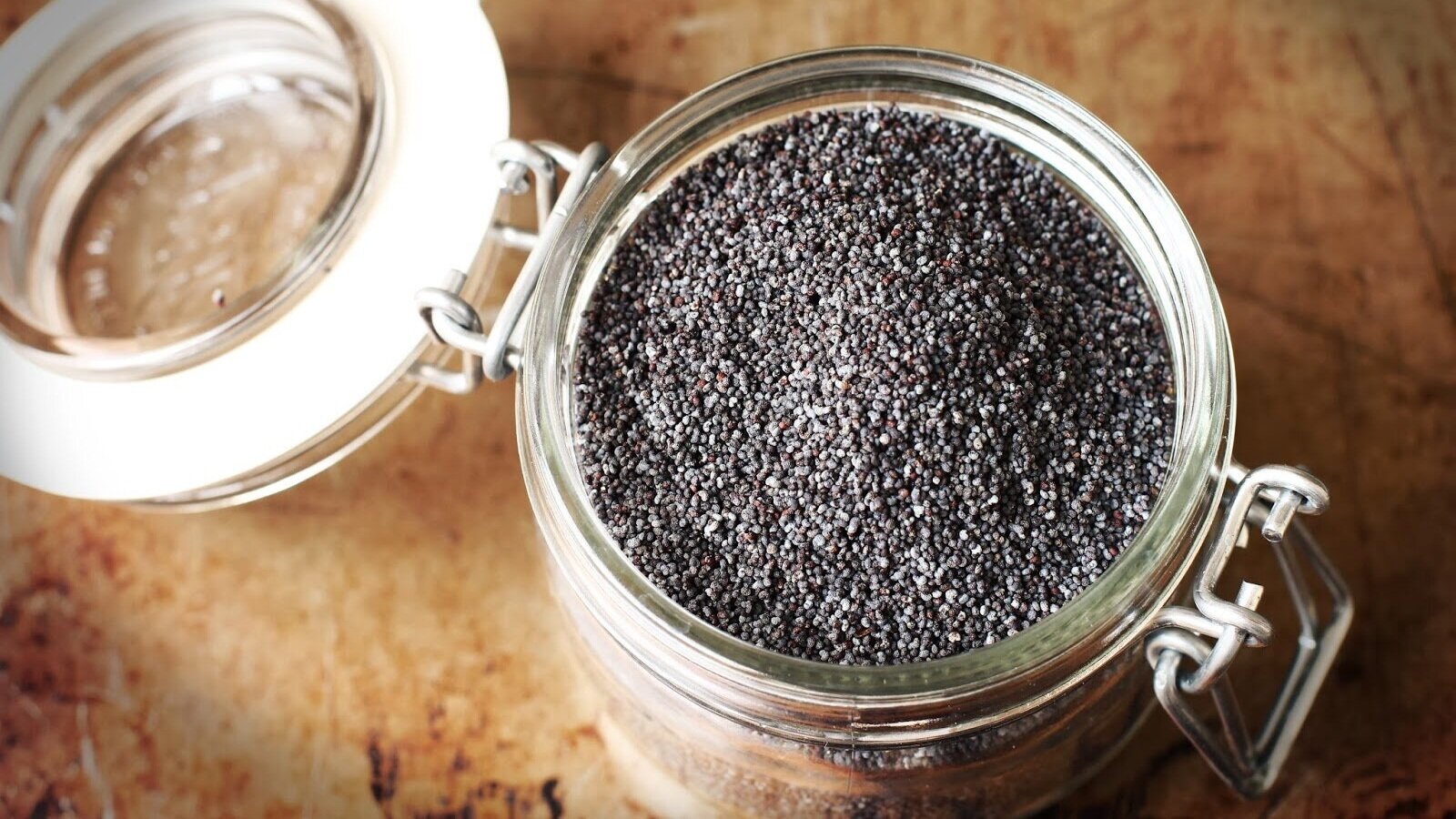 PoppyseedCake8.jpg