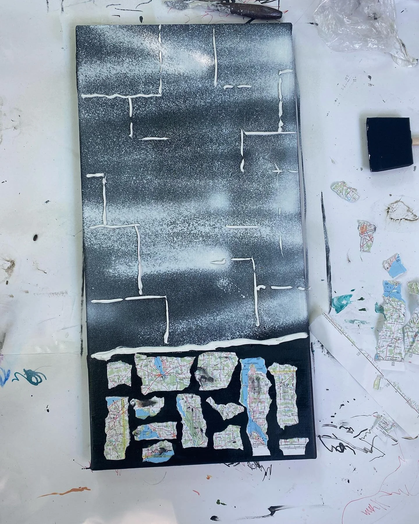 WIP 
Already excited about this one 
Working from intention with a visual of where I want to take this painting 
As opposed to my usual free flow working from intuition 
#spraypaint #wip #art #painting #intuitivepainting #design #abstract #canvasart 