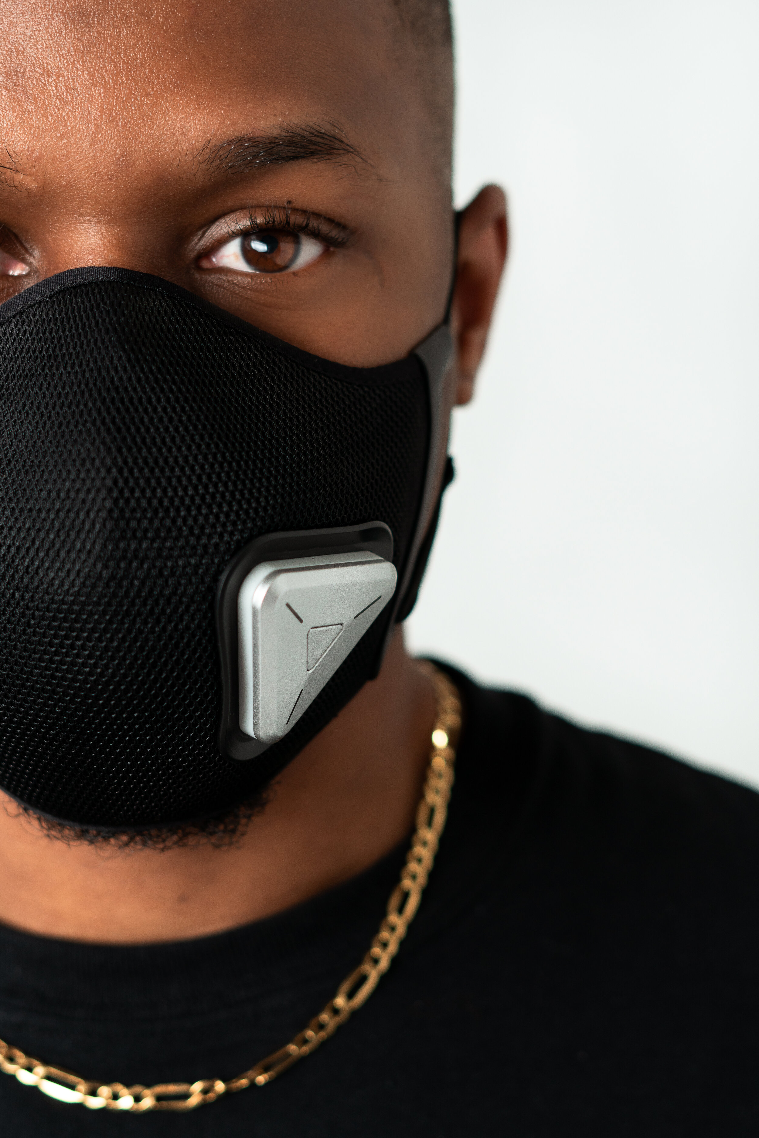 Product + Campaign Photography: Air Fusion Mask by AirOn Labs 