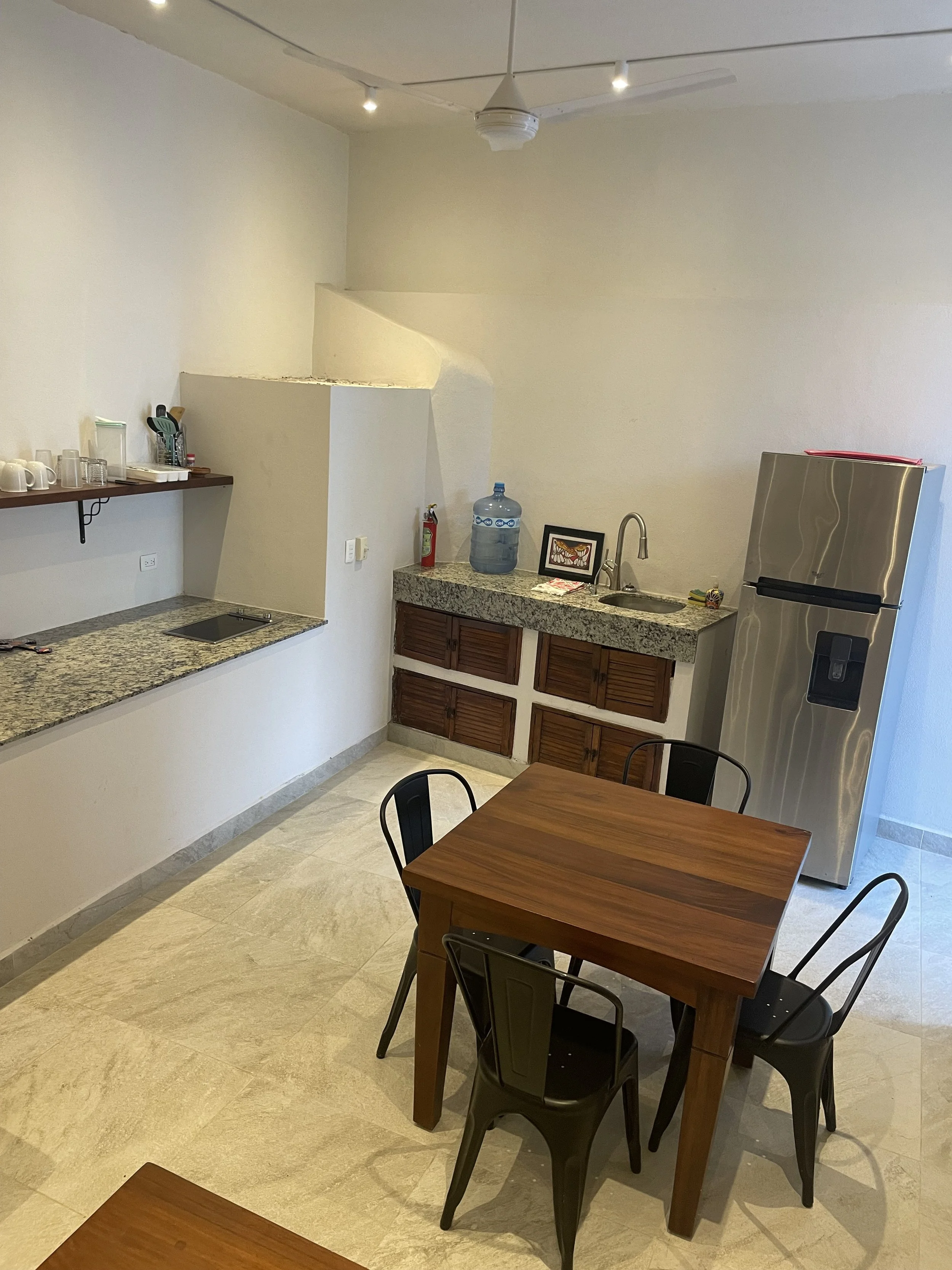 CBV - Blanco - kitchen 2.jpg