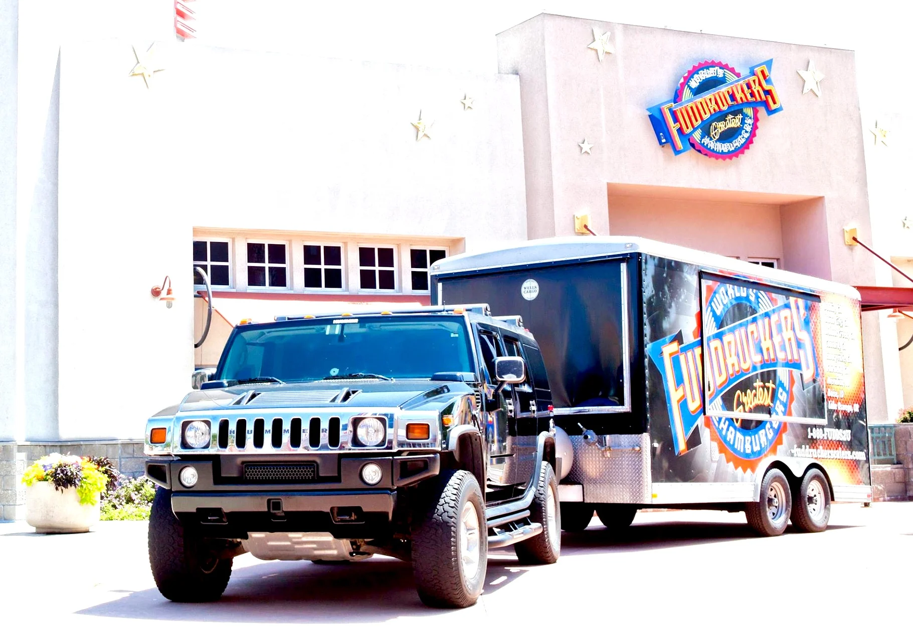Fuddruckers%2BCatering.jpg