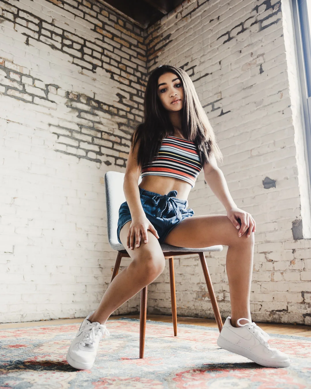 AVA IG-1.jpg