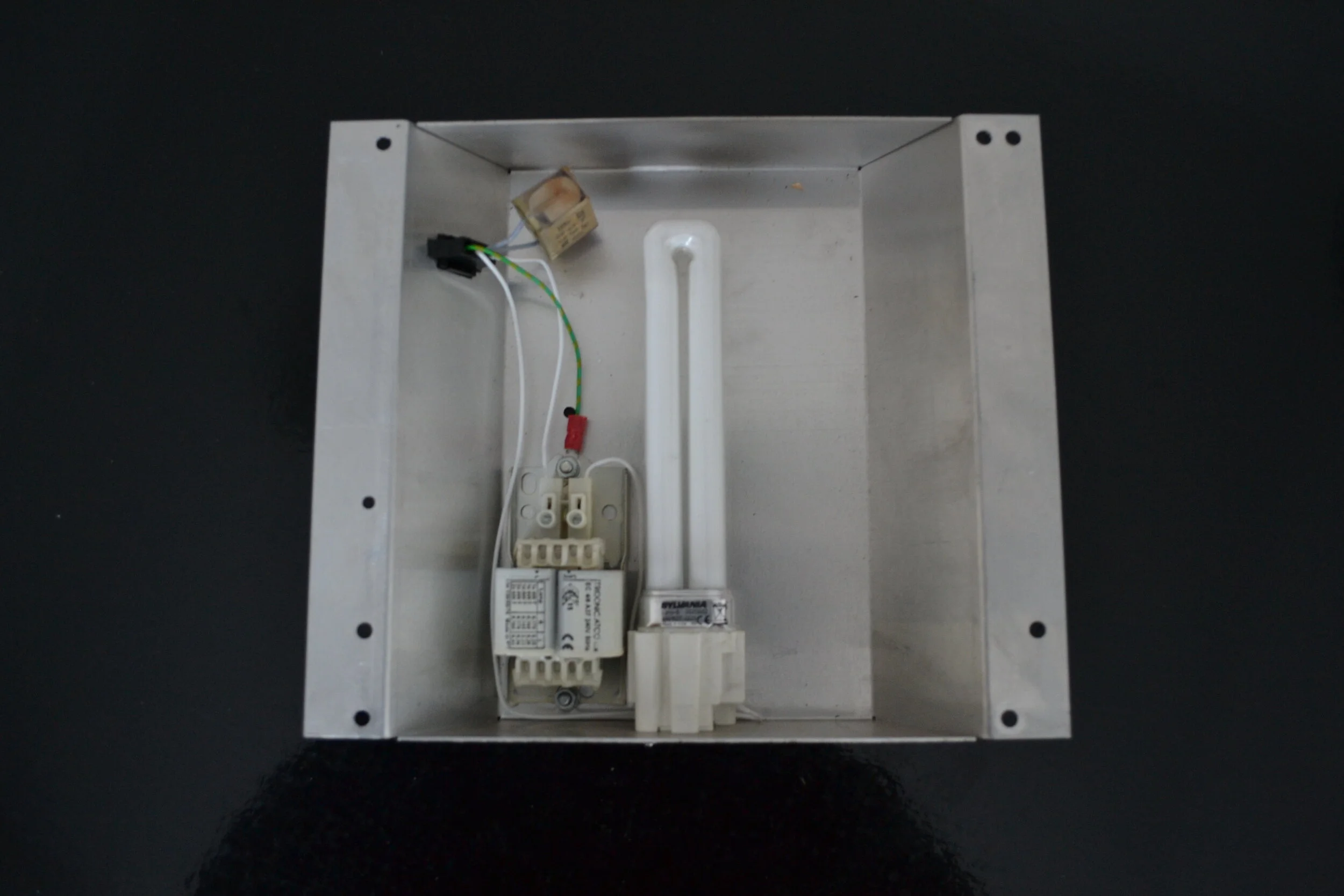 EUROLINE/SM LCD LIGHT HOLDER REFURBISHED