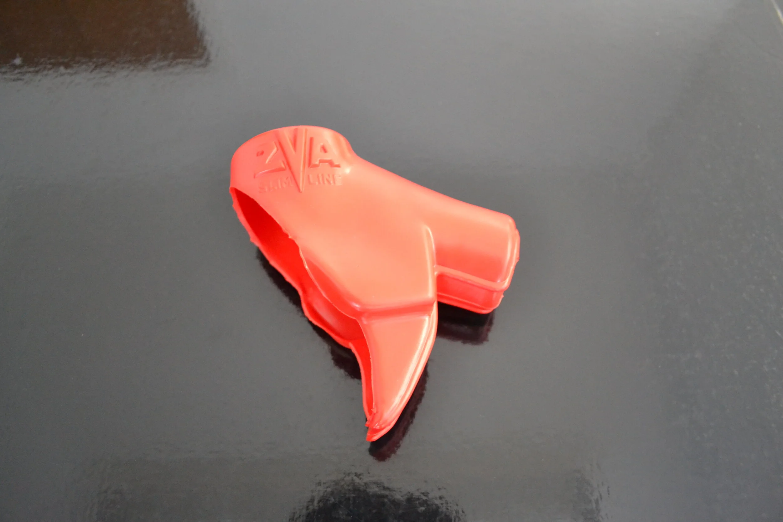 RED SCUFF.JPG