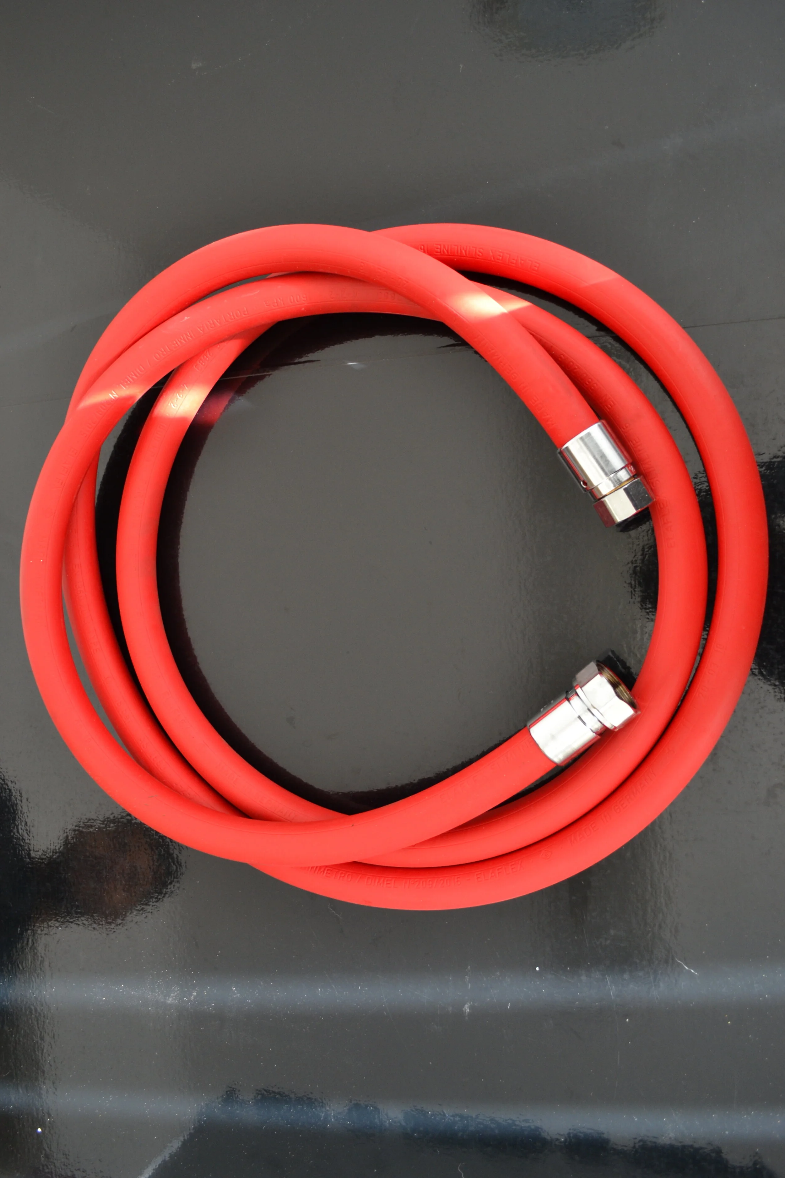 HOSE RED.JPG