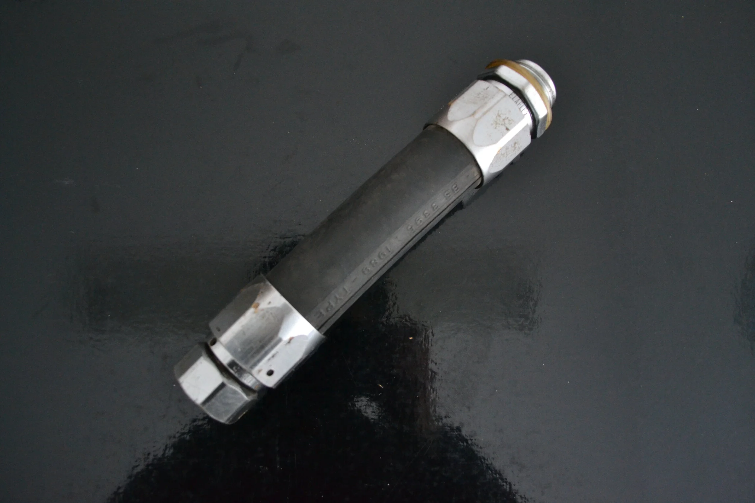 PIGTAIL HI SPEED.JPG