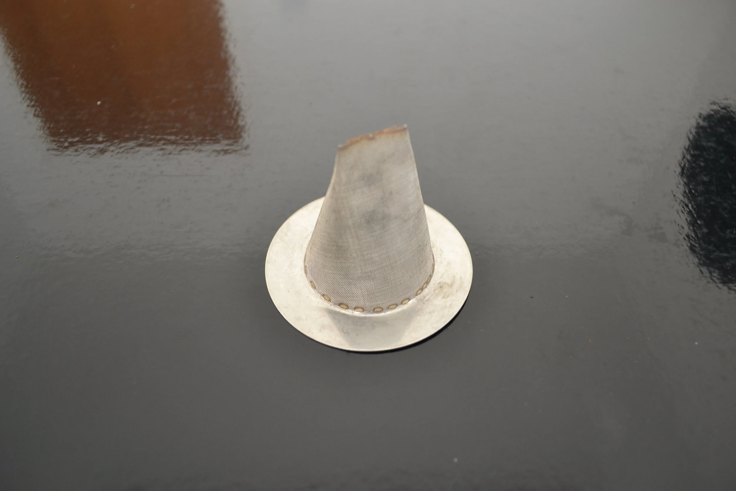 LARGE WITCH HAT FILTER