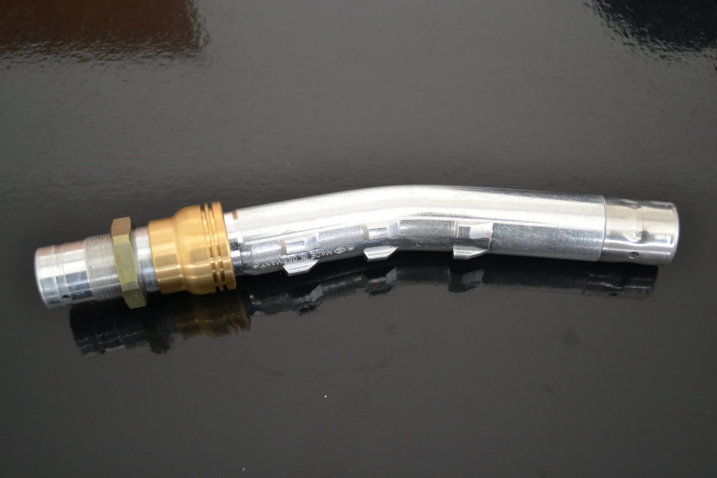 DIESEL NON DRIP SPOUT.JPG