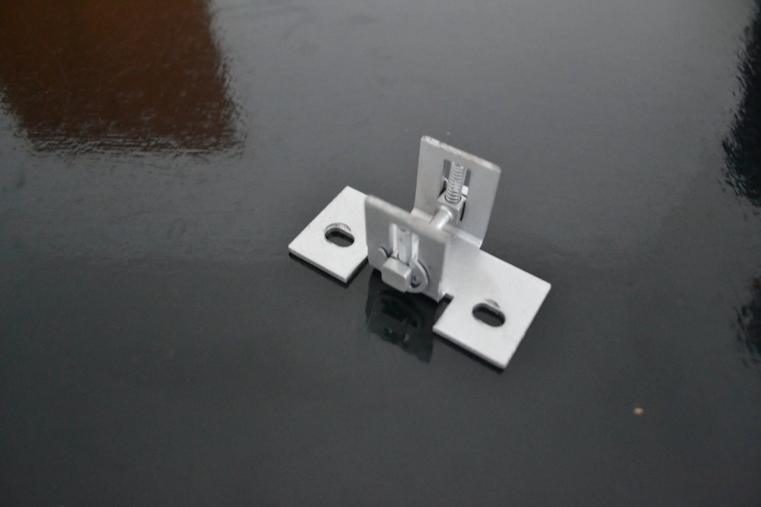 HL2 FRAME LOCK ATTATCHMENT.JPG