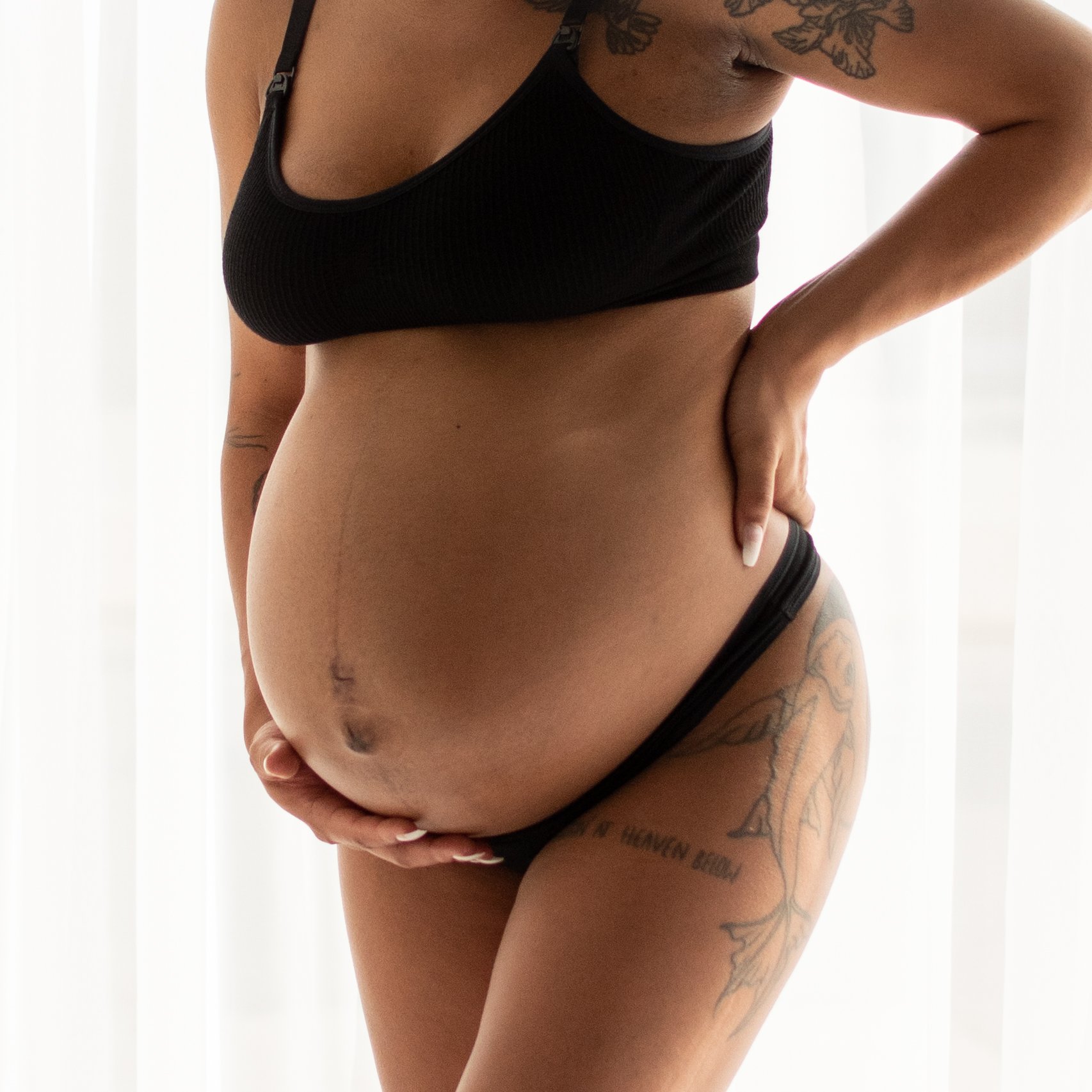 Maternity boudoir photography studio la crosse wi 40 weeks pregnant
