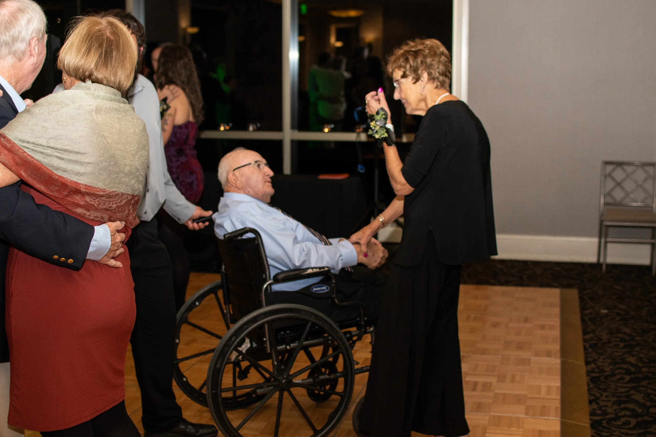 La Crosse Wisconsin Fall Wedding Photographer
