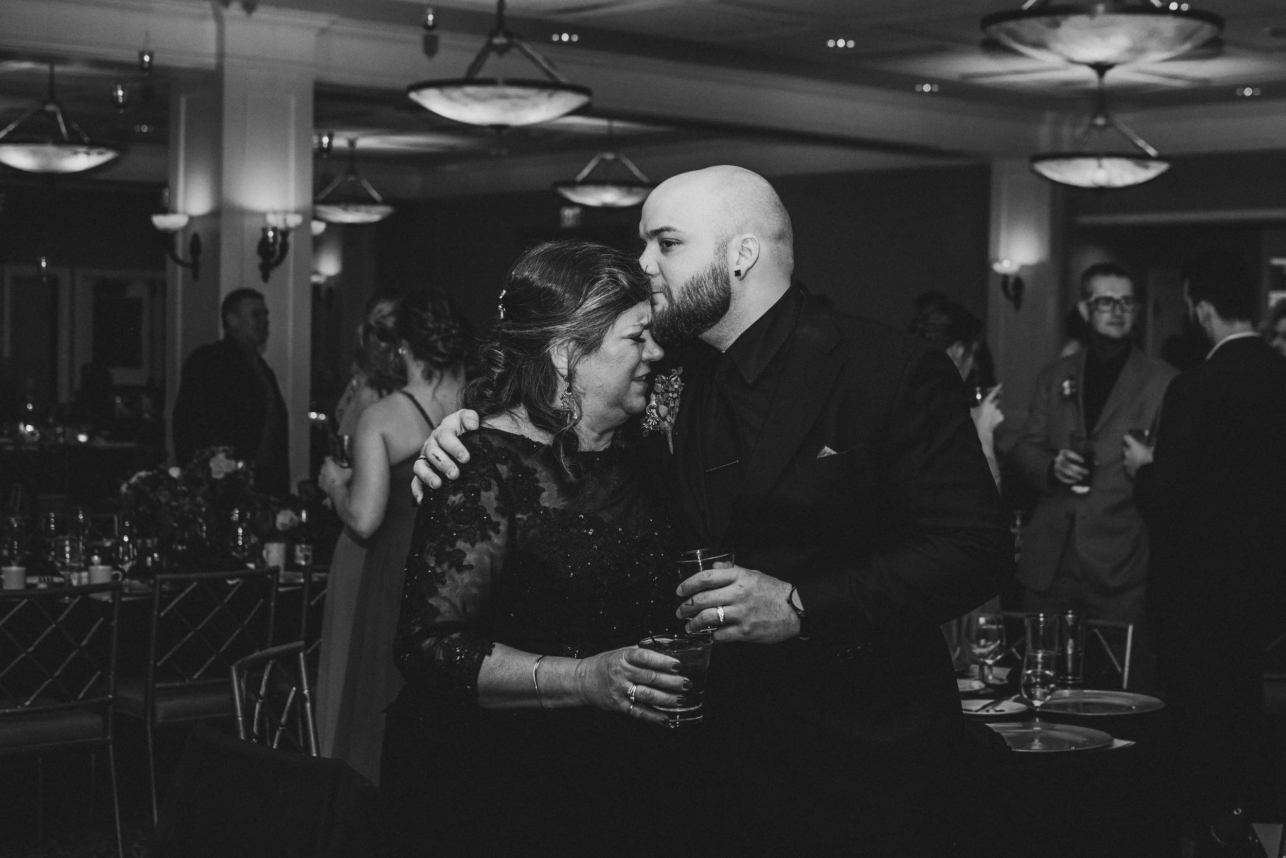 Winter Wedding Photographer La Crosse WI