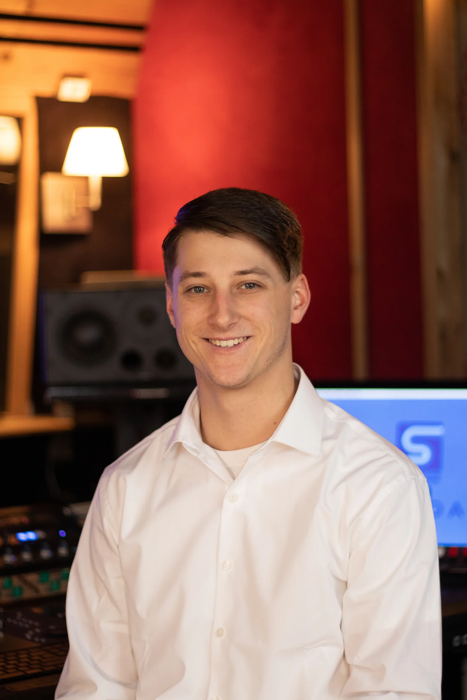 soundscapestudios-chicagorecordingstudio-recordingstudio-recording-chicago-studio-audio-mixing-record-analogue-digitalrecording-mastering-michealkolar4.jpg
