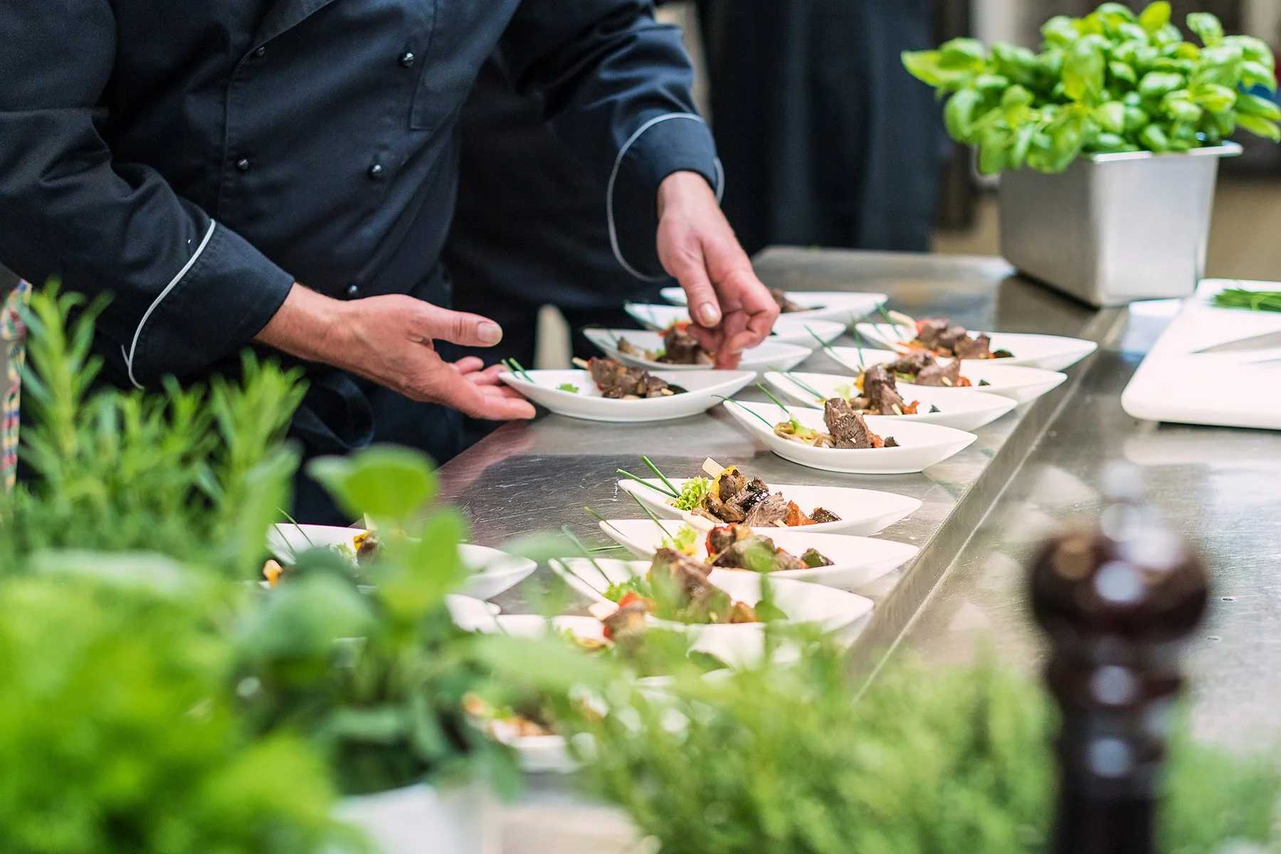 Three Leaf Catering Chef Plating Food.jpg