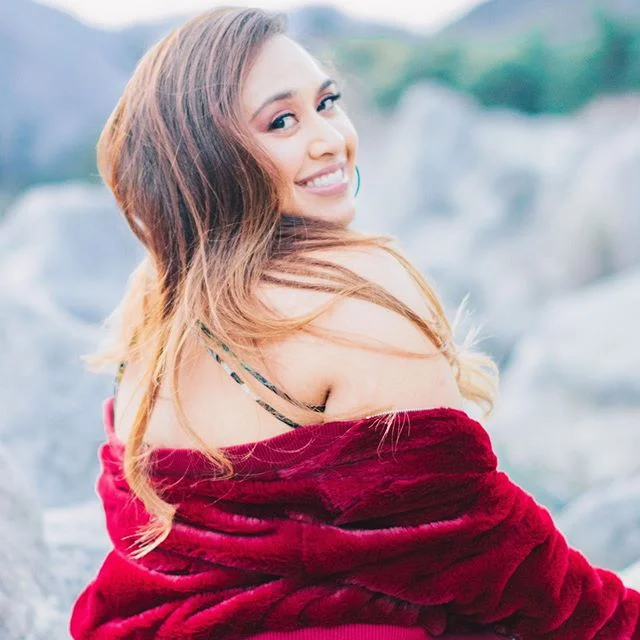 Think of how exciting it would be
If you should discover you feel like me
If you should discover this dream is for two 💙✨ .
.
.
.
.
.
.
Brandeenoel.com
Photographer: @degeorgephoto 
HMU: @nick.at.mane .
.
.
#allido #steviewonder #music #musica #sing