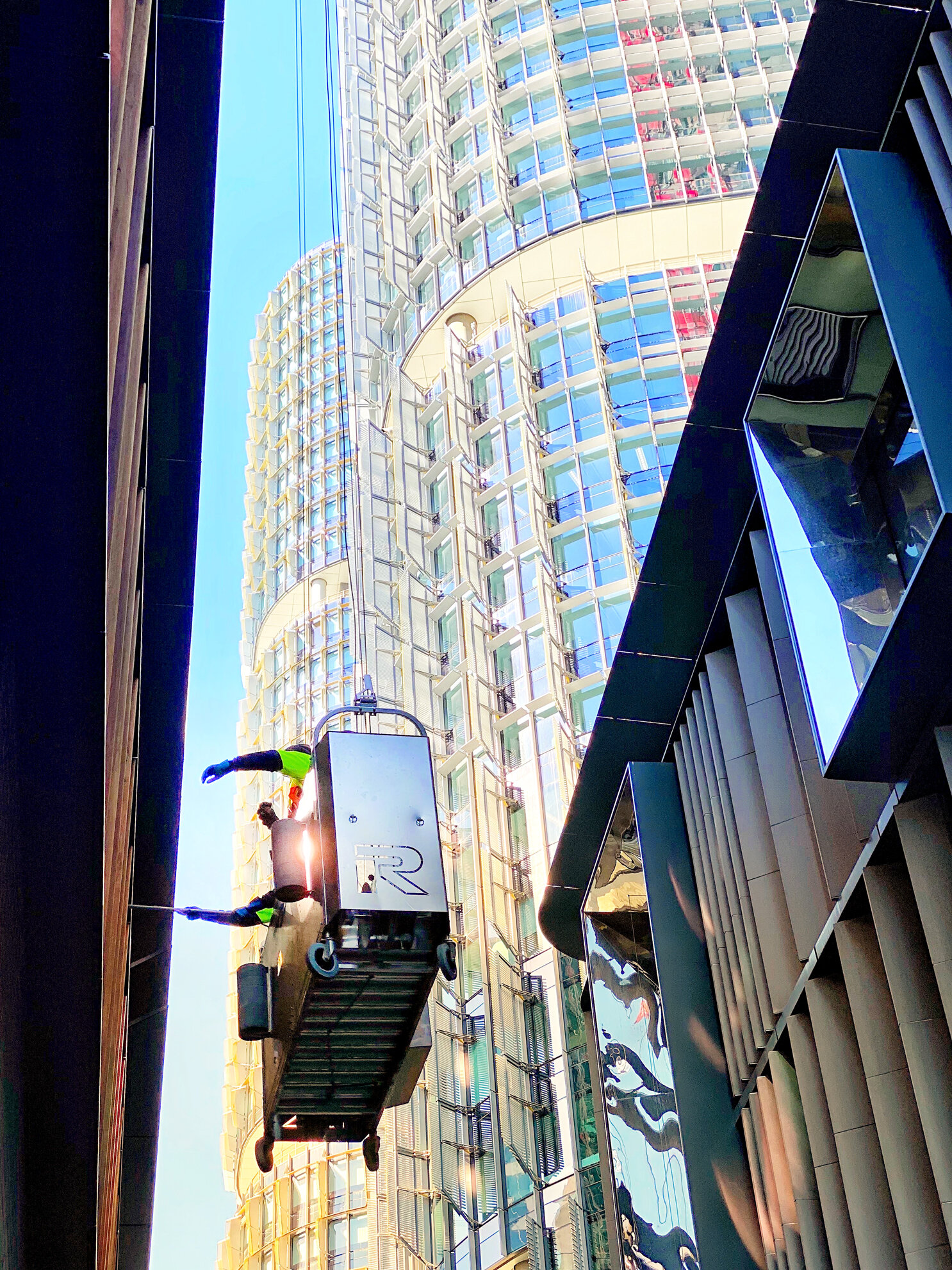  facade cleaning by deluxe cleaning sydney 